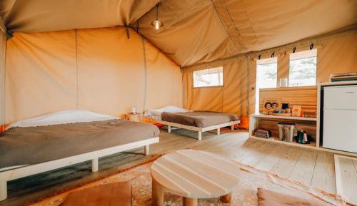 Tent