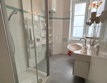 Apartment (2 Adults)