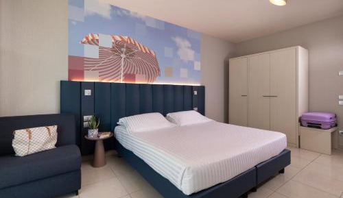 Superior Double Room with Balcony with Side Sea View