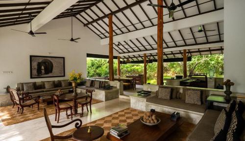 Two Bedroom All Inclusive Luxury Private Villa with Pool -Inclusive of one Game Drive