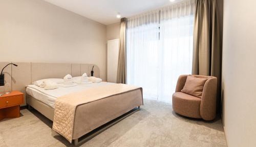 Deluxe Double Room with Extra Bed