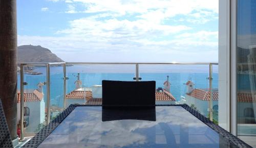 Family Two-Bedroom Apartment with View