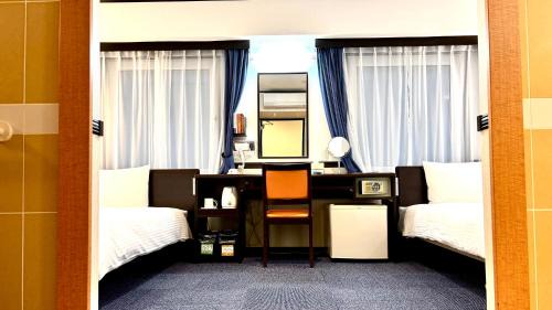 Accessible Twin Room - Non-Smoking