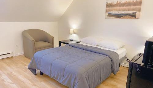 Queen Room