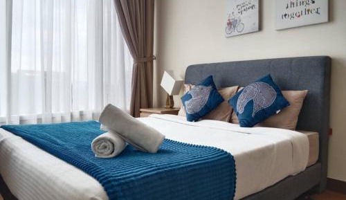 Three-Bedroom Apartment - High Floor