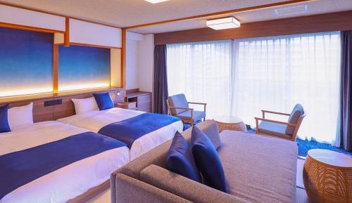 Superior Japanese-Style Twin Beds holds 3 people - Shower Only - Non-Smoking