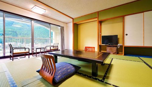 Standard Japanese-Style-Room 38 sqm - Shower Only - Non-Smoking