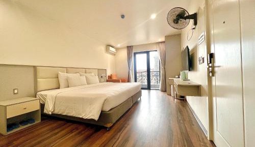 Deluxe Suite