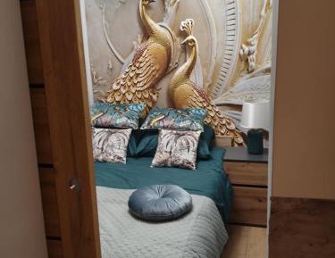 Deluxe One-Bedroom Apartment with City View