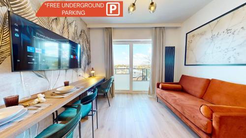 Studio Apartment with Balcony