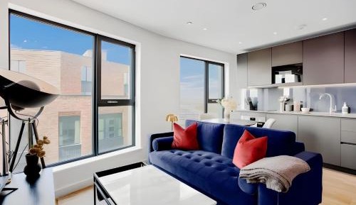 Studio Apartment with King Bed