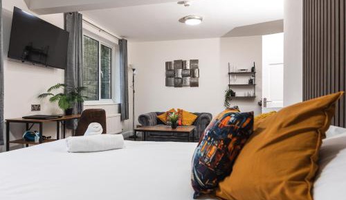 Superior Apartment