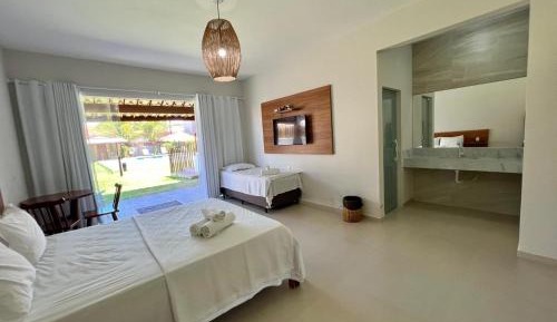 Triple Room with Pool View
