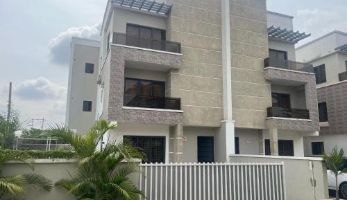 Four-Bedroom Premier Apartment
