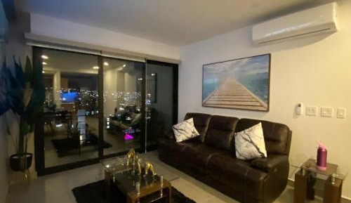 Three-Bedroom Deluxe Apartment