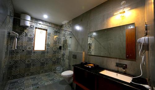 Large Double Room