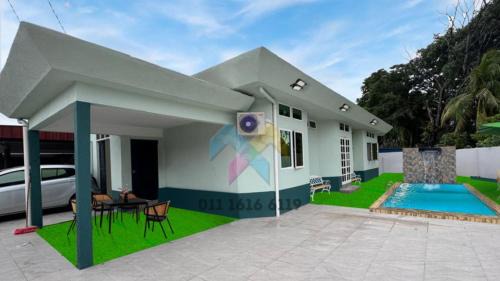 Three-Bedroom Villa