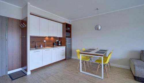 Superior One-Bedroom Apartment with Balcony