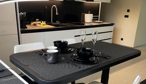 One-Bedroom Apartment - Non-Smoking