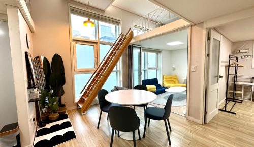Maisonette