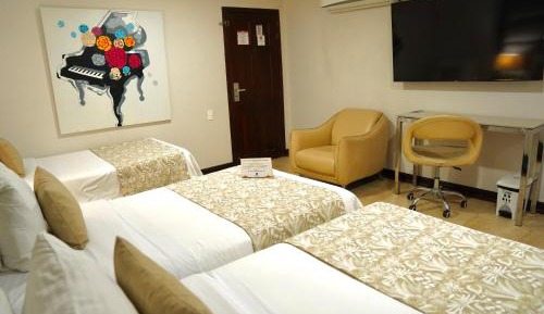 Deluxe Triple Room