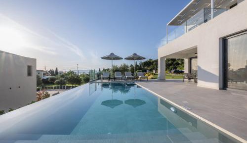 Villa with Sea View