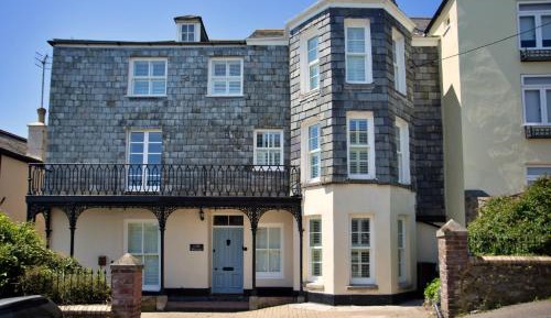 Six-Bedroom House