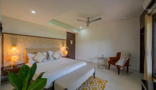 King Room with Balcony