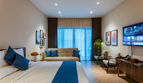 Deluxe Suite