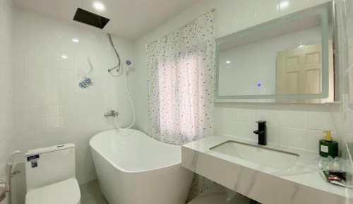 Quadruple Room with Bath