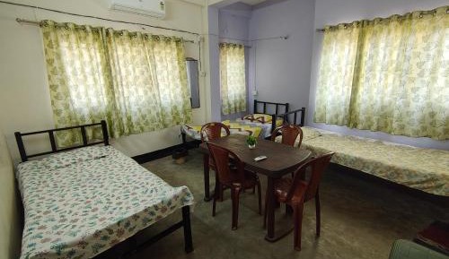 Triple Room with Private Bathroom