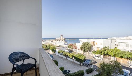 Two-Bedroom Apartment with Balcony