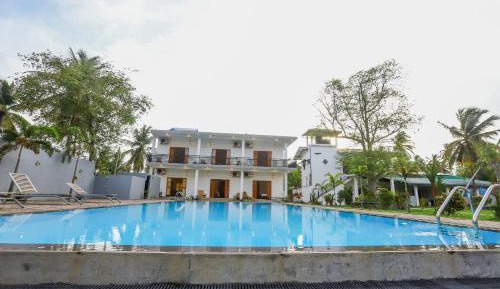 Triple Room with Pool View