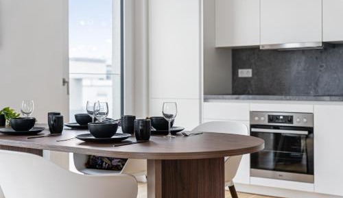 Three-Bedroom Deluxe Apartment