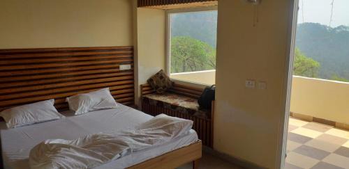 Double Room with Mountain View