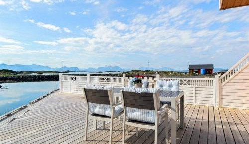 Three-Bedroom Vacation Home 