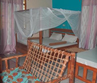 Triple Room with Private Bathroom