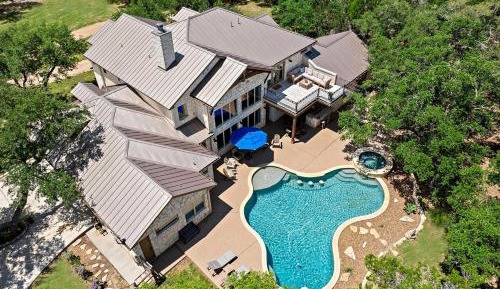 Eight-Bedroom House