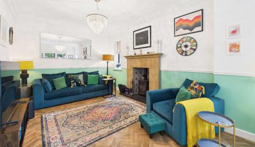 Three-Bedroom Holiday Home 