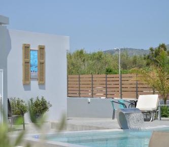 Twin Room with Pool View