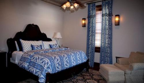 Family Room with Private Bathroom