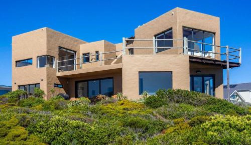 Villa - Beach Front