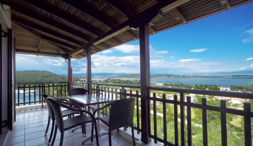 Two-Bedroom Apartment with Sea View
