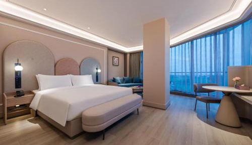 Executive King Room
