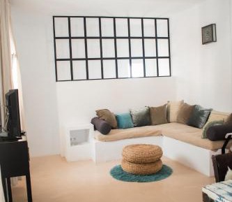 Three-Bedroom House - Annex