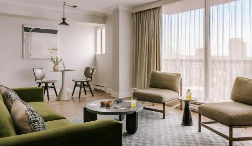 One-Bedroom Apartment with Queen Bed, Sofa Bed and Balcony