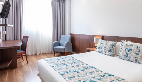 Standard Double or Twin Room (2 Adults)
