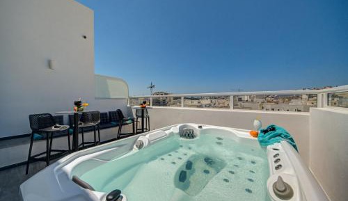 Junior Suite with Balcony