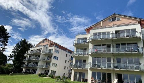 One-Bedroom Apartment with Terrace