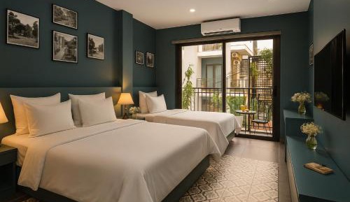 Family Suite with Balcony